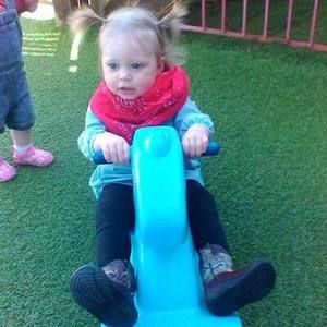 Meet your Posher, Adrianna